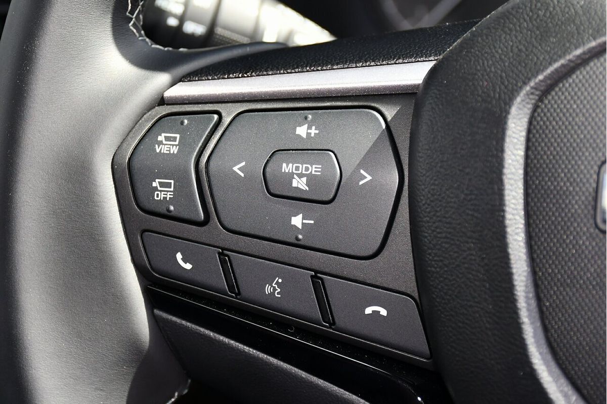 2025 Isuzu MU-X LS-T