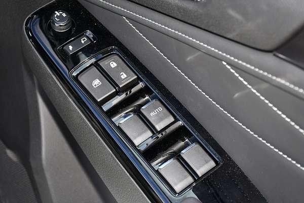 2025 Isuzu MU-X LS-T