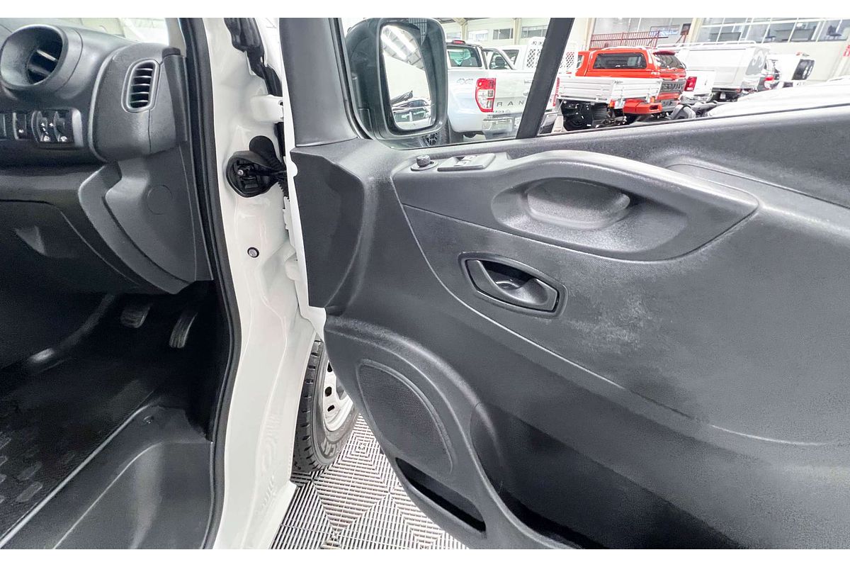 2021 Mitsubishi Express GLX SN SWB