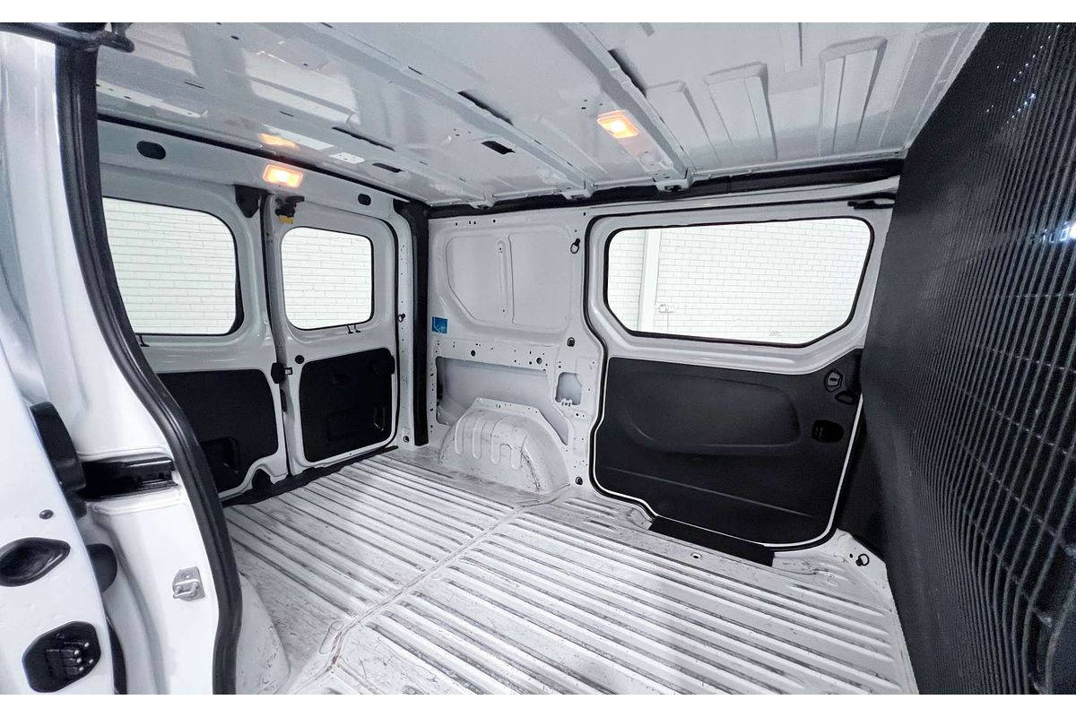 2021 Mitsubishi Express GLX SN SWB
