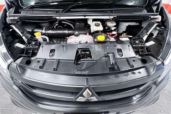 2021 Mitsubishi Express GLX SN SWB