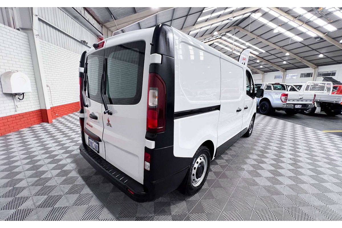 2021 Mitsubishi Express GLX SN SWB