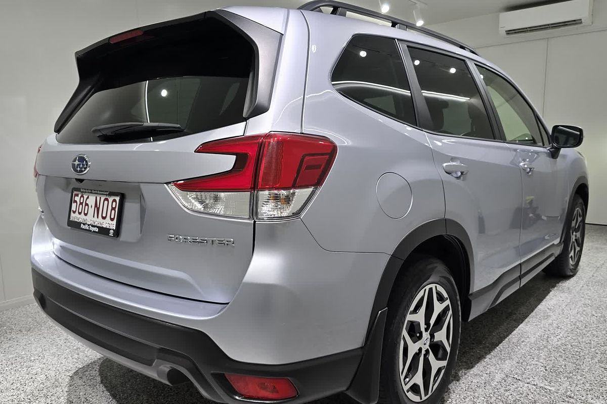 2023 Subaru Forester 2.5i S5