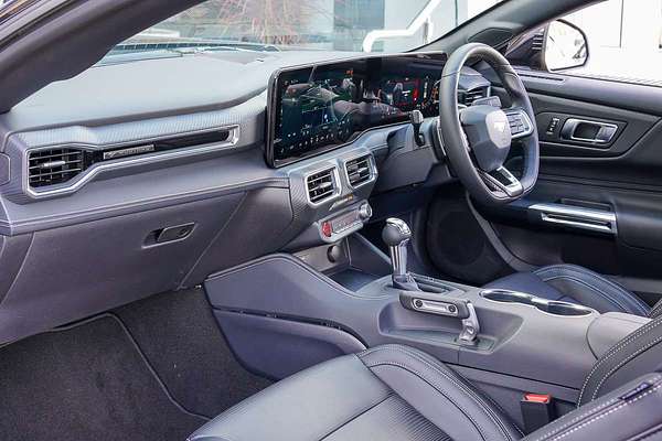 2025 Ford Mustang Ecoboost FO