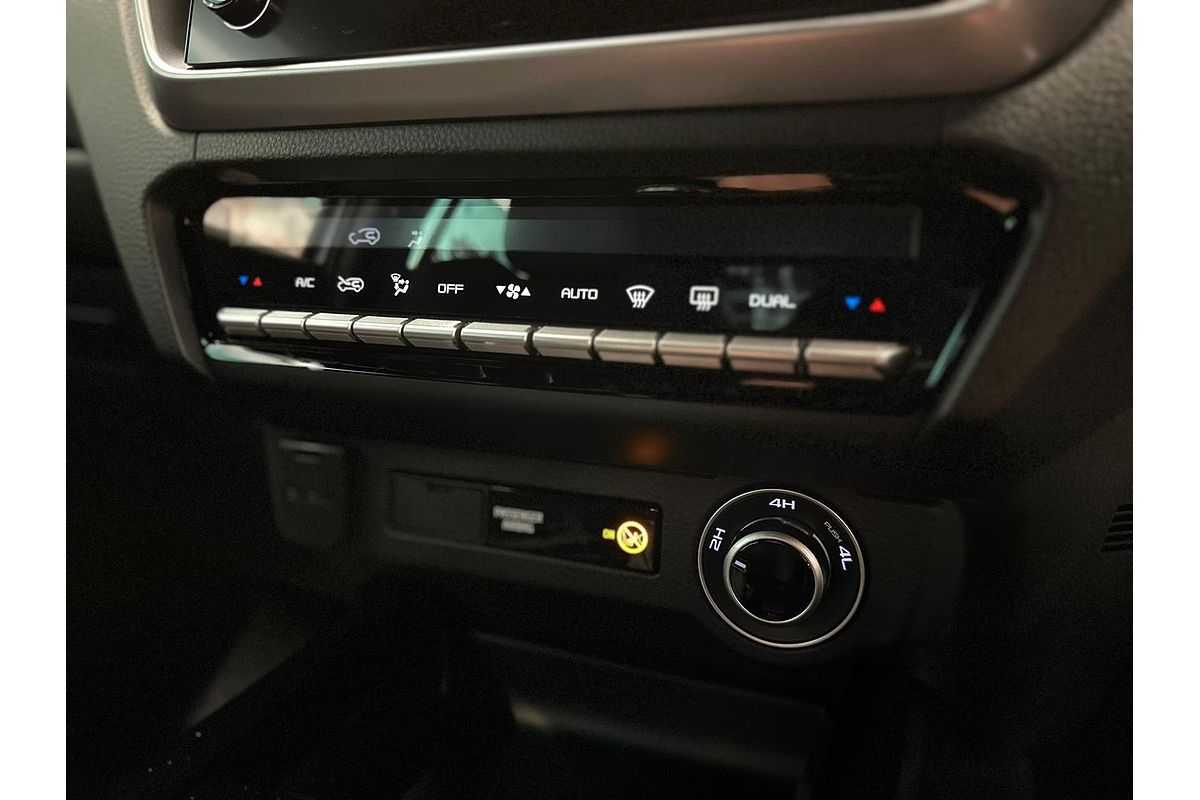 2025 Isuzu D-MAX LS-U 4X4