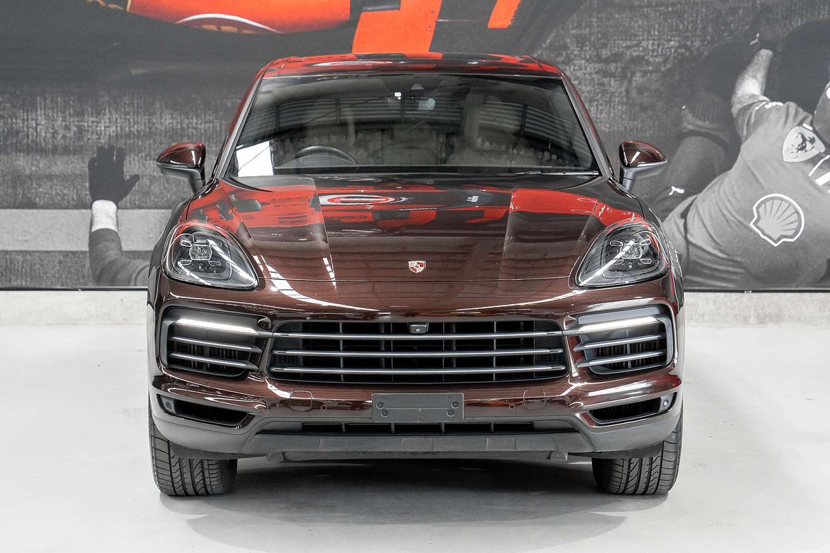 2018 Porsche Cayenne  9YA