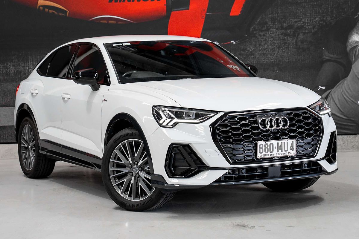 2020 Audi Q3 35 TFSI S line F3