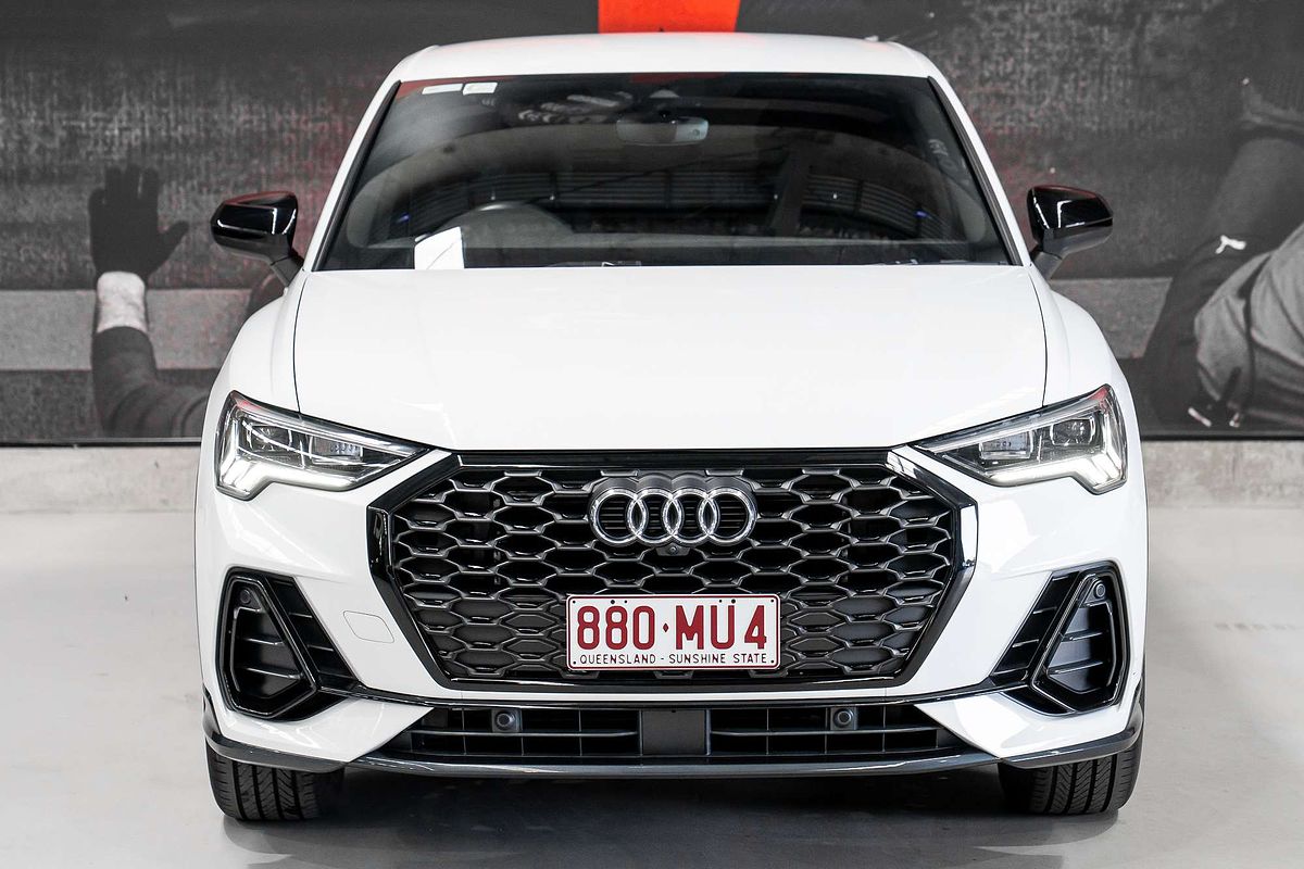 2020 Audi Q3 35 TFSI S line F3