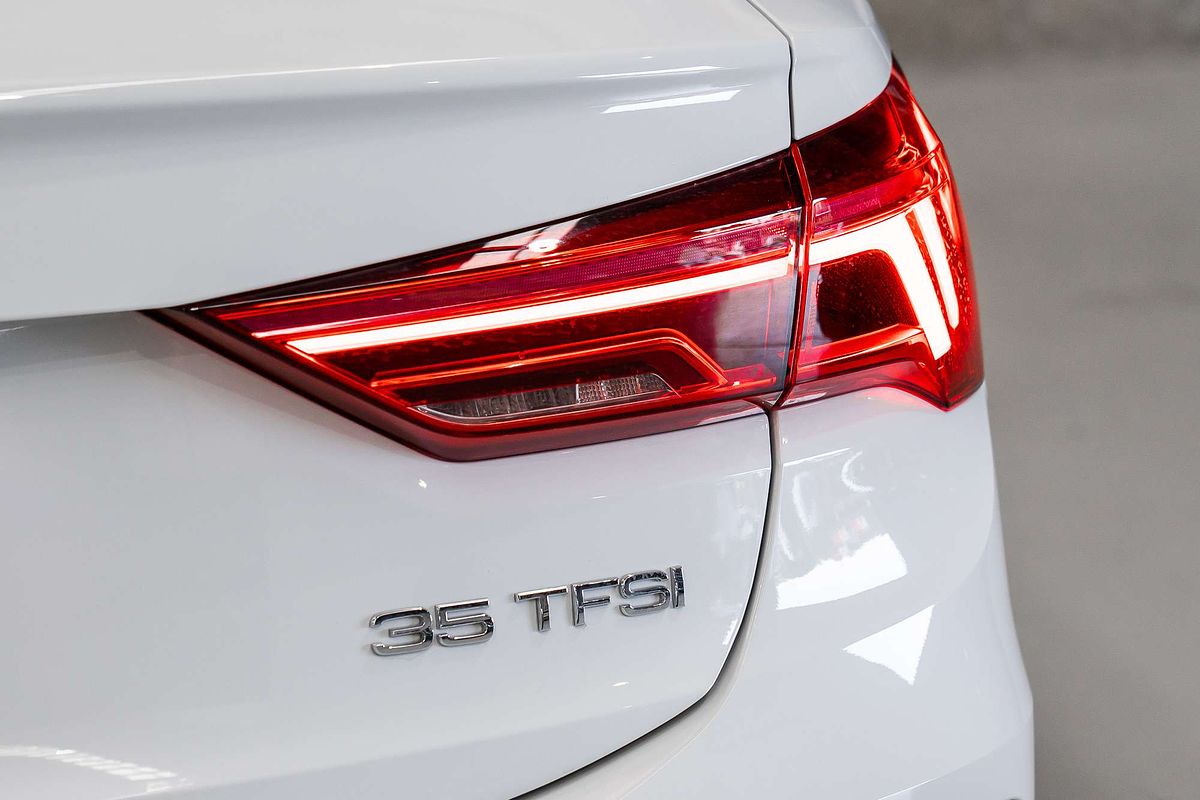 2020 Audi Q3 35 TFSI S line F3