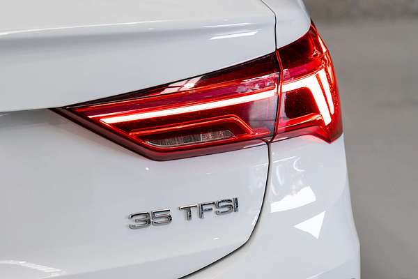 2020 Audi Q3 35 TFSI S line F3