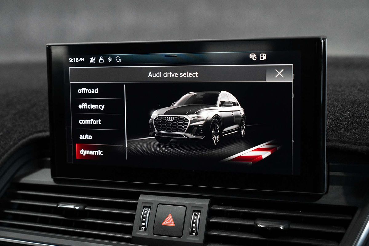 2021 Audi Q5 40 TDI Sport FY