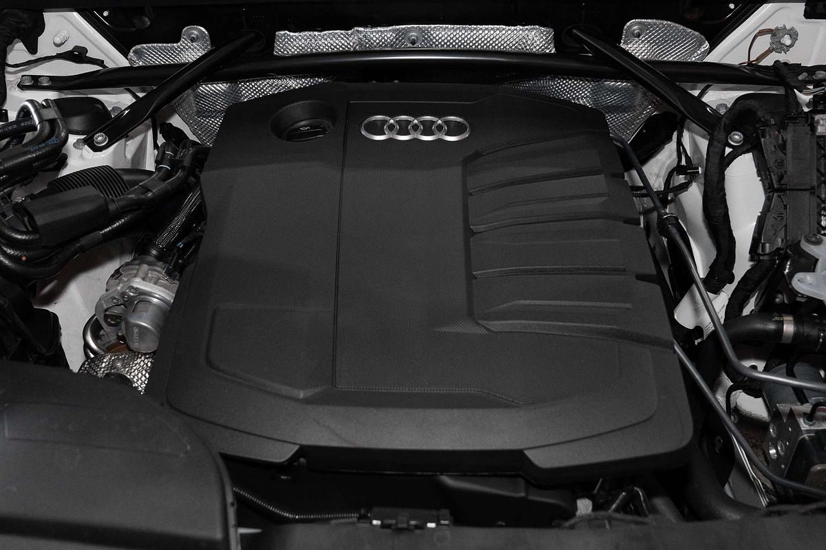 2021 Audi Q5 40 TDI Sport FY