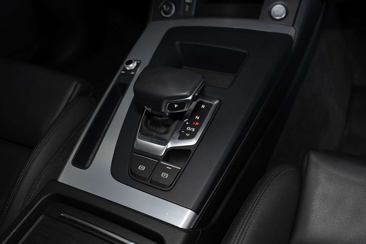 2021 Audi Q5 40 TDI Sport FY