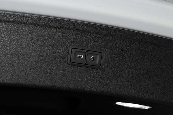 2021 Audi Q5 40 TDI Sport FY