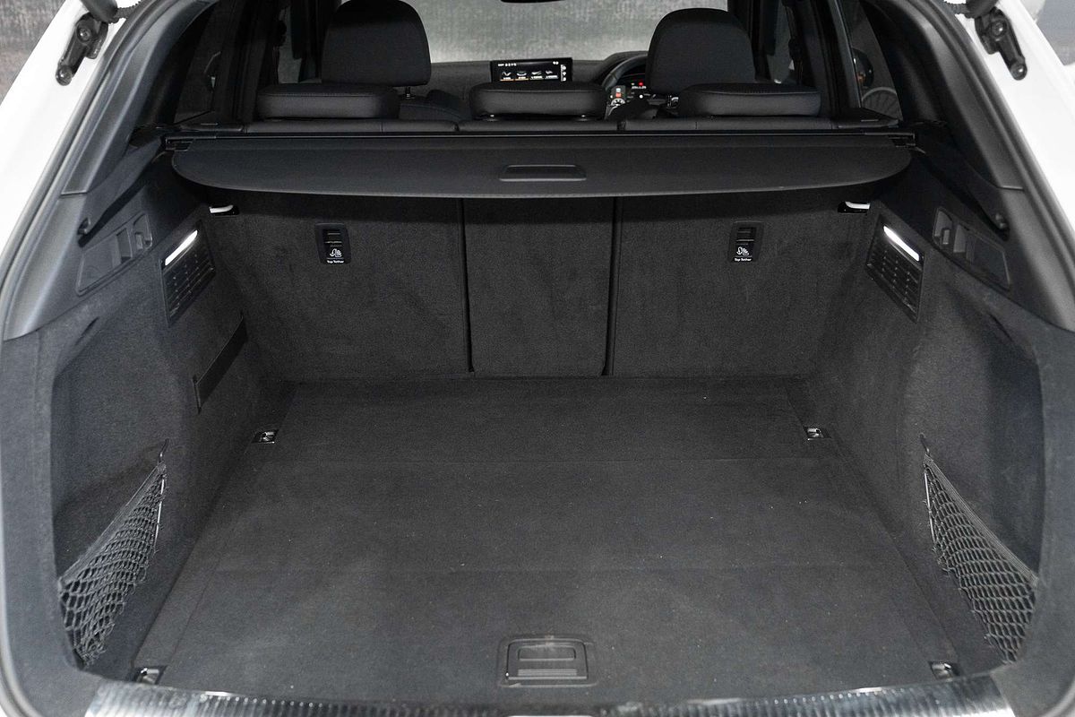 2021 Audi Q5 40 TDI Sport FY