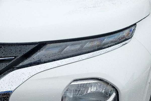 2023 Mitsubishi Outlander ES ZM