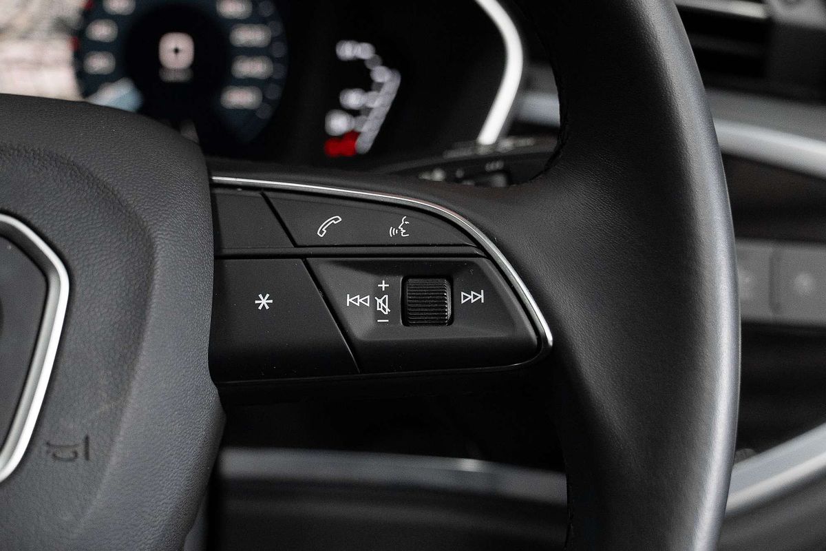 2021 Audi Q3 35 TFSI F3