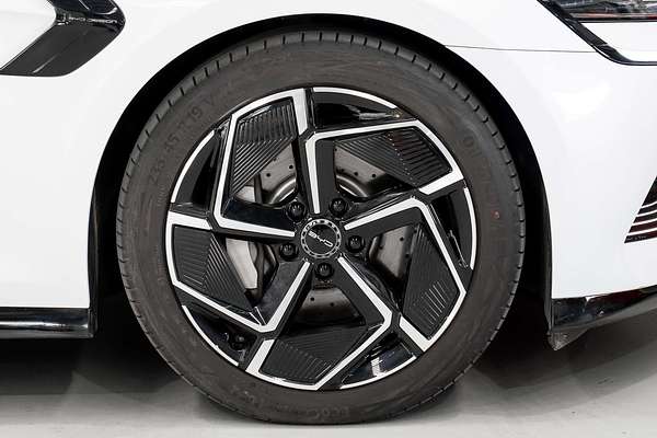 2024 BYD Seal Premium