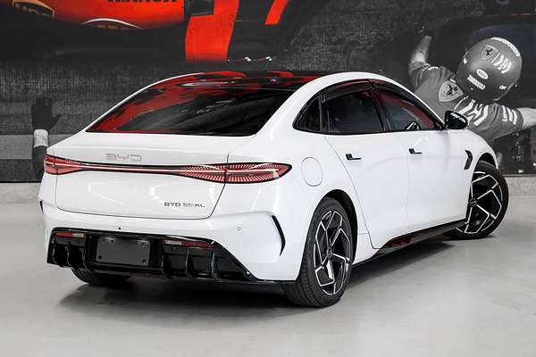 2024 BYD Seal Premium