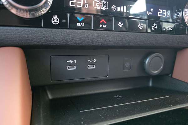 2025 Mitsubishi Outlander Exceed Tourer ZM