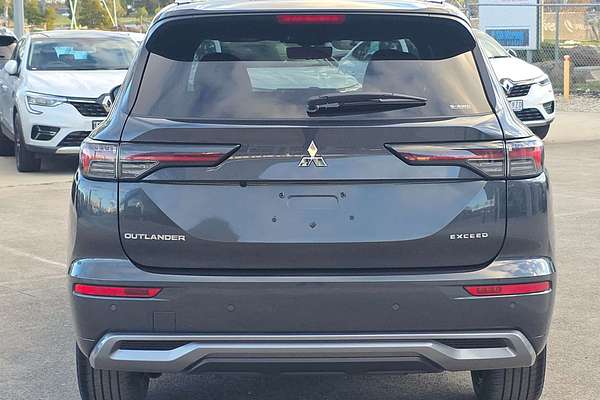 2025 Mitsubishi Outlander Exceed Tourer ZM