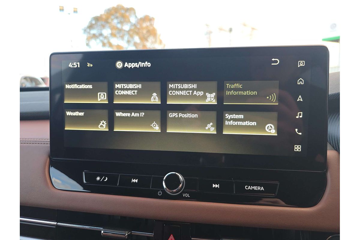 2025 Mitsubishi Outlander Exceed Tourer ZM