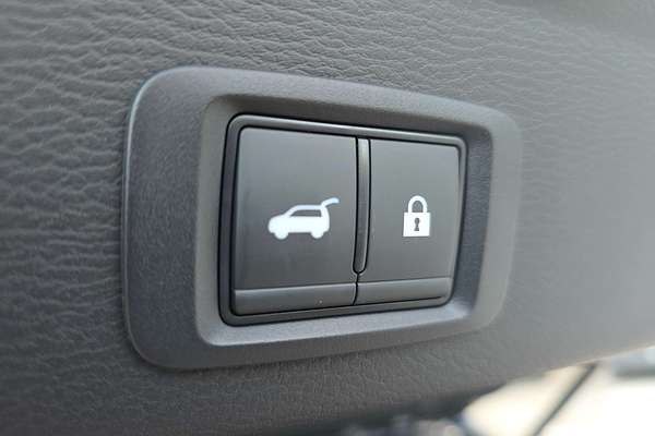 2025 Mitsubishi Outlander Exceed Tourer ZM