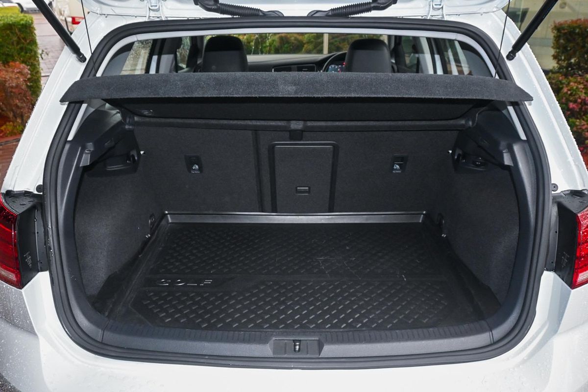 2017 Volkswagen Golf 110TSI Highline 7
