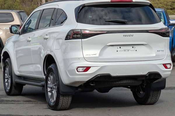 2025 Isuzu MU-X LS-U