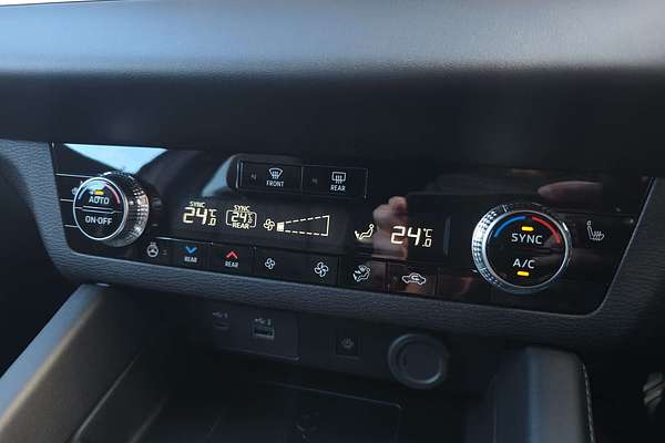 2025 Mitsubishi Outlander PHEV GSR ZM