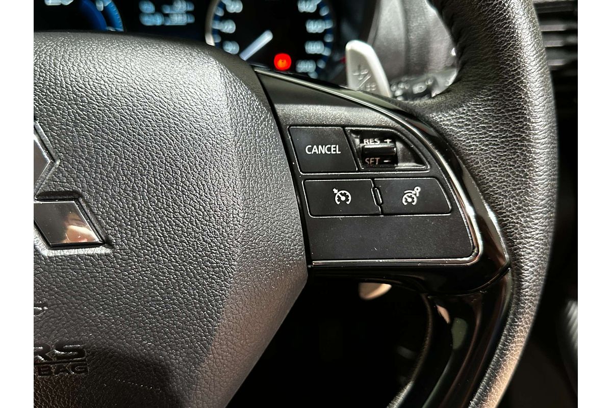 2024 Mitsubishi Eclipse Cross PHEV ES YB