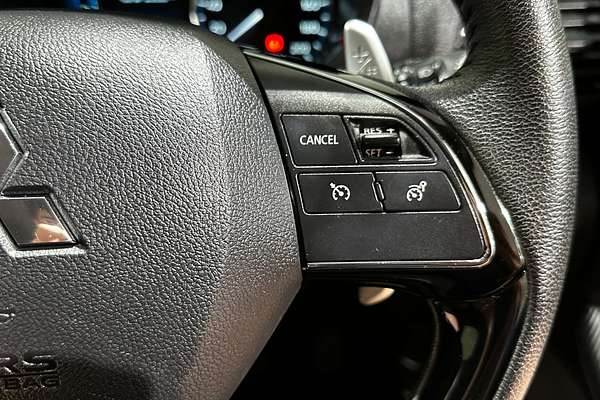 2024 Mitsubishi Eclipse Cross PHEV ES YB