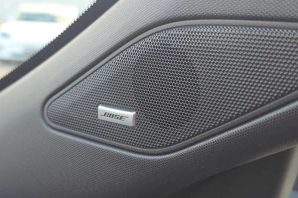 2025 Mitsubishi Outlander PHEV GSR ZM