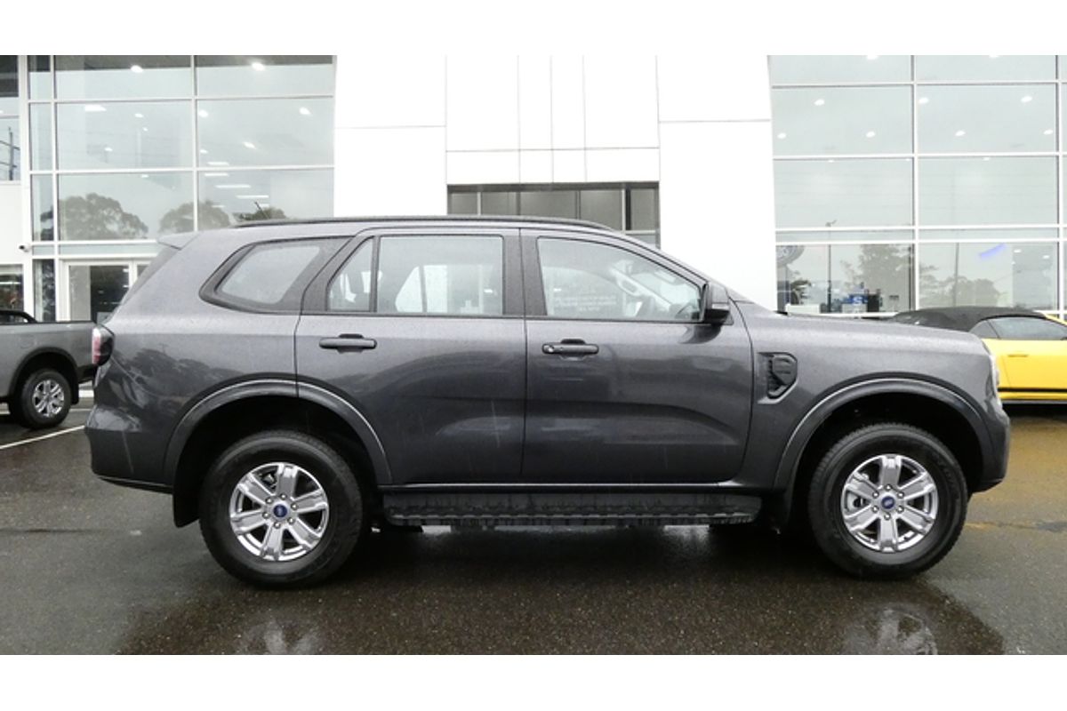 2024 Ford Everest Ambiente 2.0L