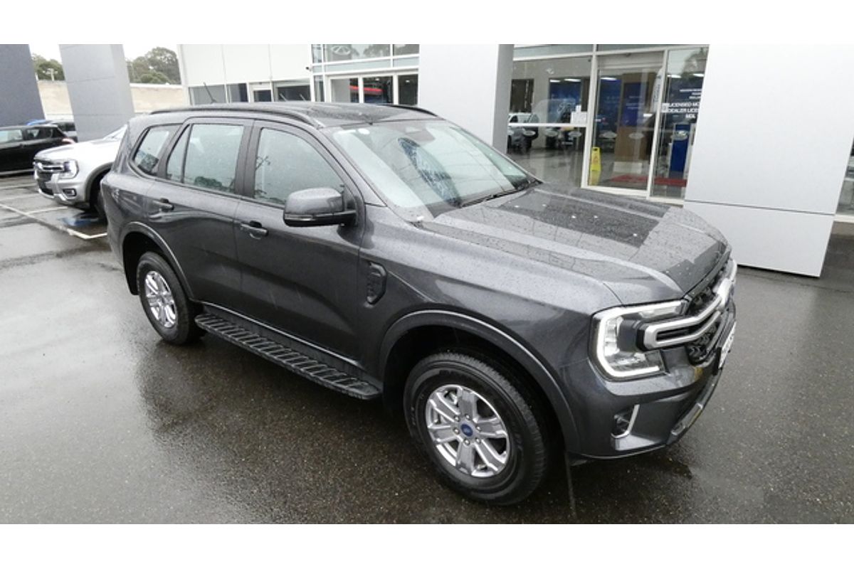 2024 Ford Everest Ambiente 2.0L