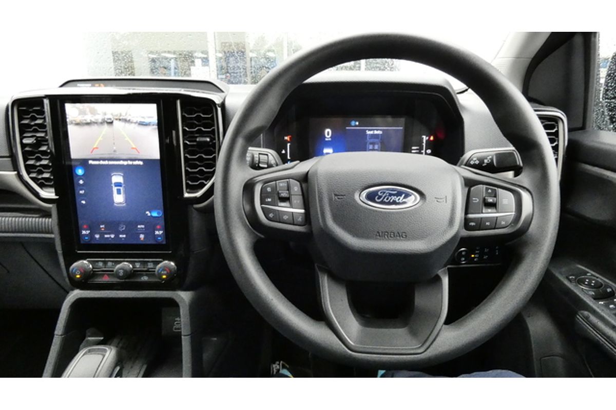 2024 Ford Everest Ambiente 2.0L