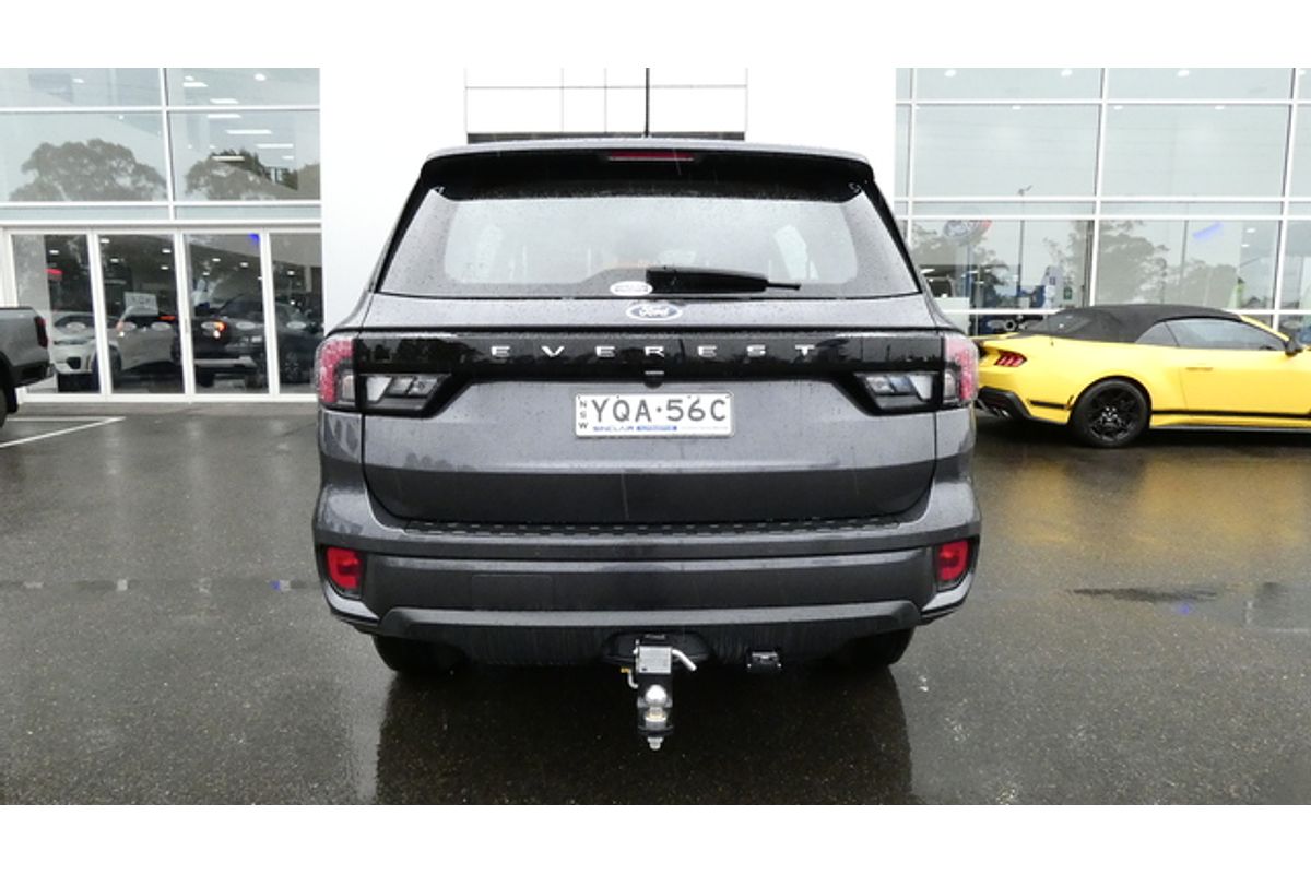 2024 Ford Everest Ambiente 2.0L