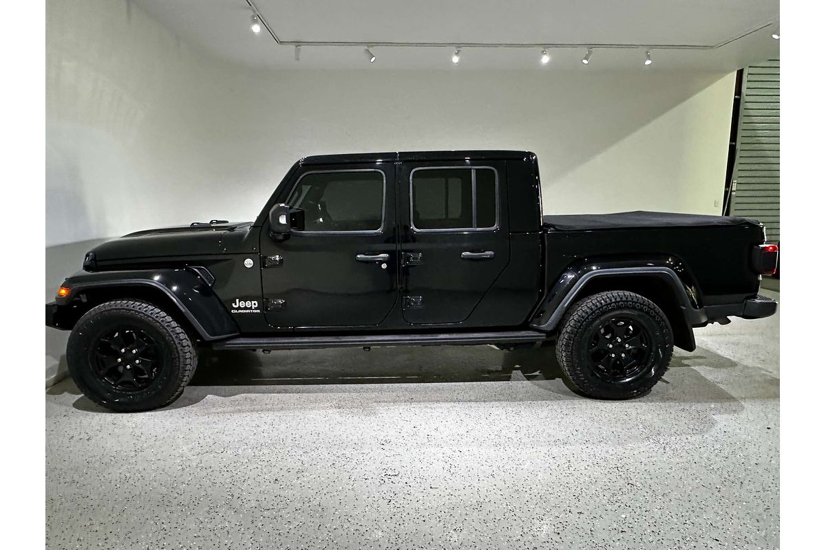 2020 Jeep Gladiator Overland JT All Wheel Drive