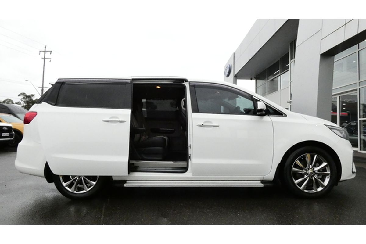 2019 Kia Carnival Platinum YP