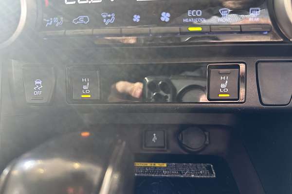 2020 Toyota RAV4 Cruiser AXAH54R