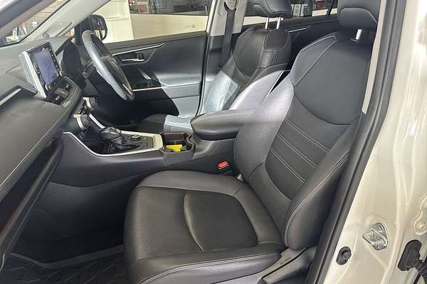 2020 Toyota RAV4 Cruiser AXAH54R