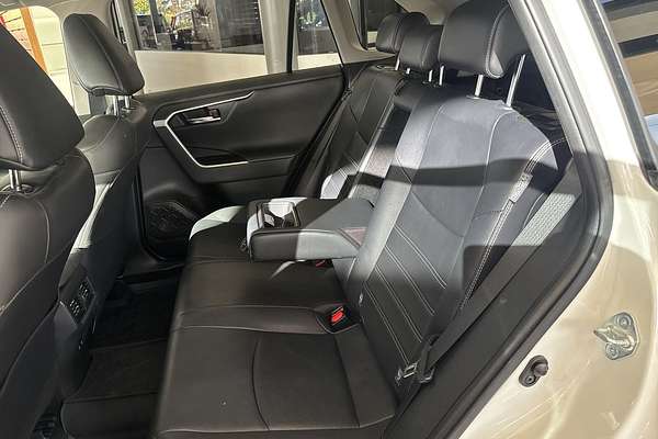 2020 Toyota RAV4 Cruiser AXAH54R