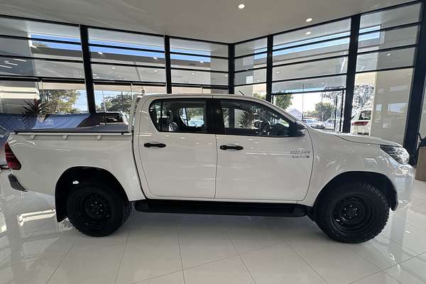 2019 Toyota Hilux SR GUN126R 4X4