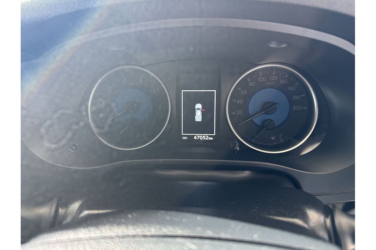 2019 Toyota Hilux SR GUN126R 4X4