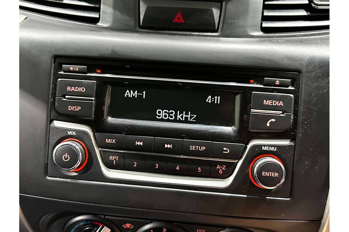 2017 Nissan Navara RX D23 Series 2 4X4