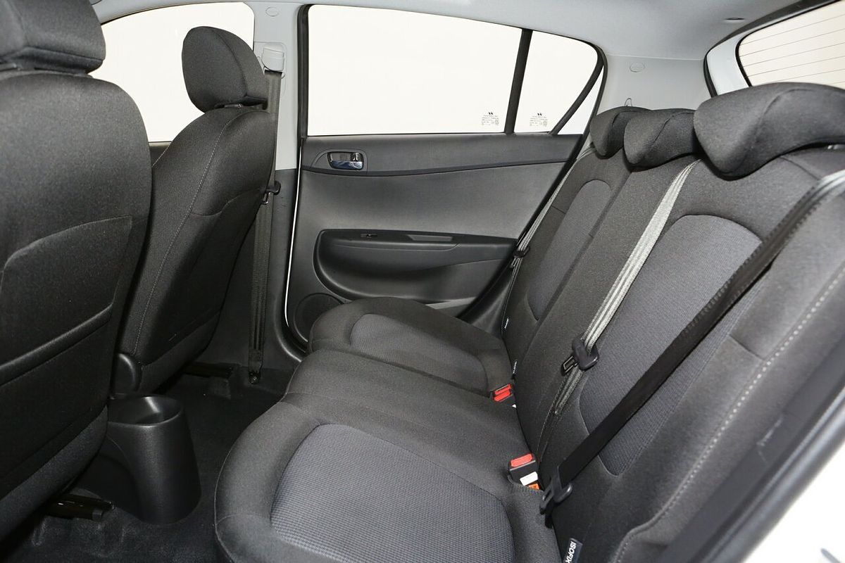 2013 Hyundai i20 Active PB