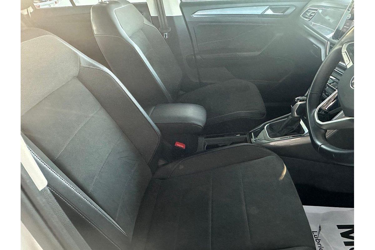2023 Volkswagen T-Roc 110TSI Style D11