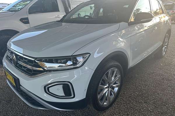 2023 Volkswagen T-Roc 110TSI Style D11