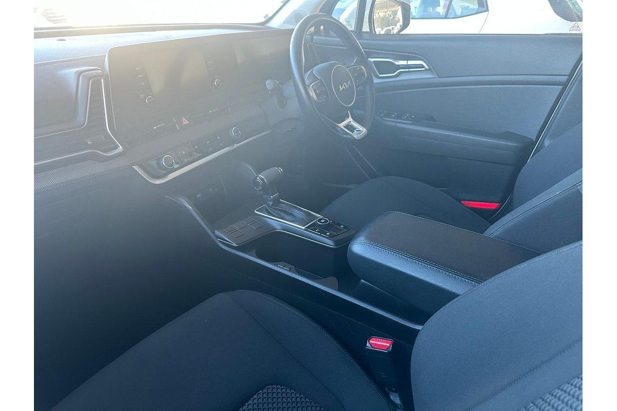 2022 Kia Sportage S NQ5