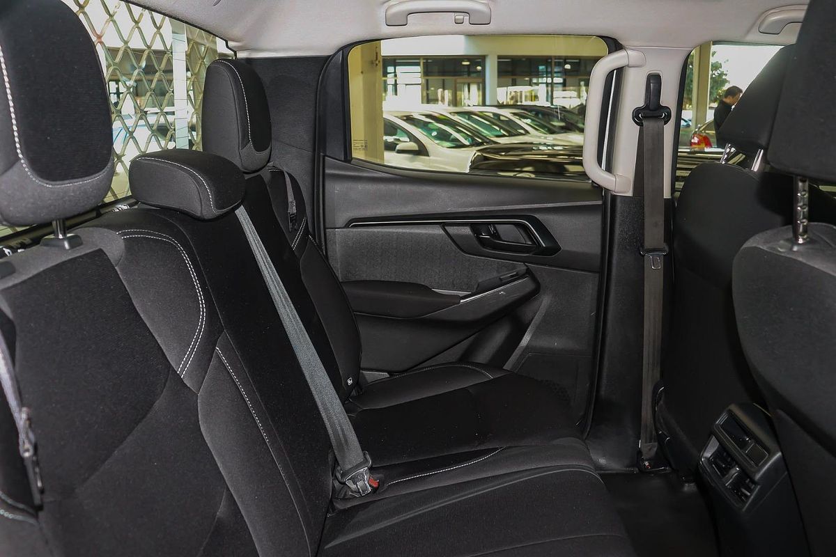 2021 Isuzu D-MAX SX 4X4